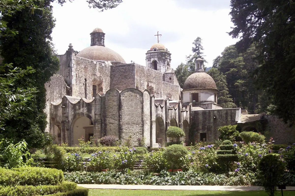 museo-bicentenario-del-ex-convento-del-desierto-de-los-leones