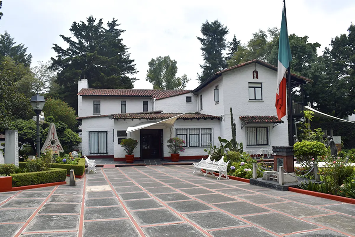 museo-nacional-de-la-acuarela-alfredo-guati-rojo